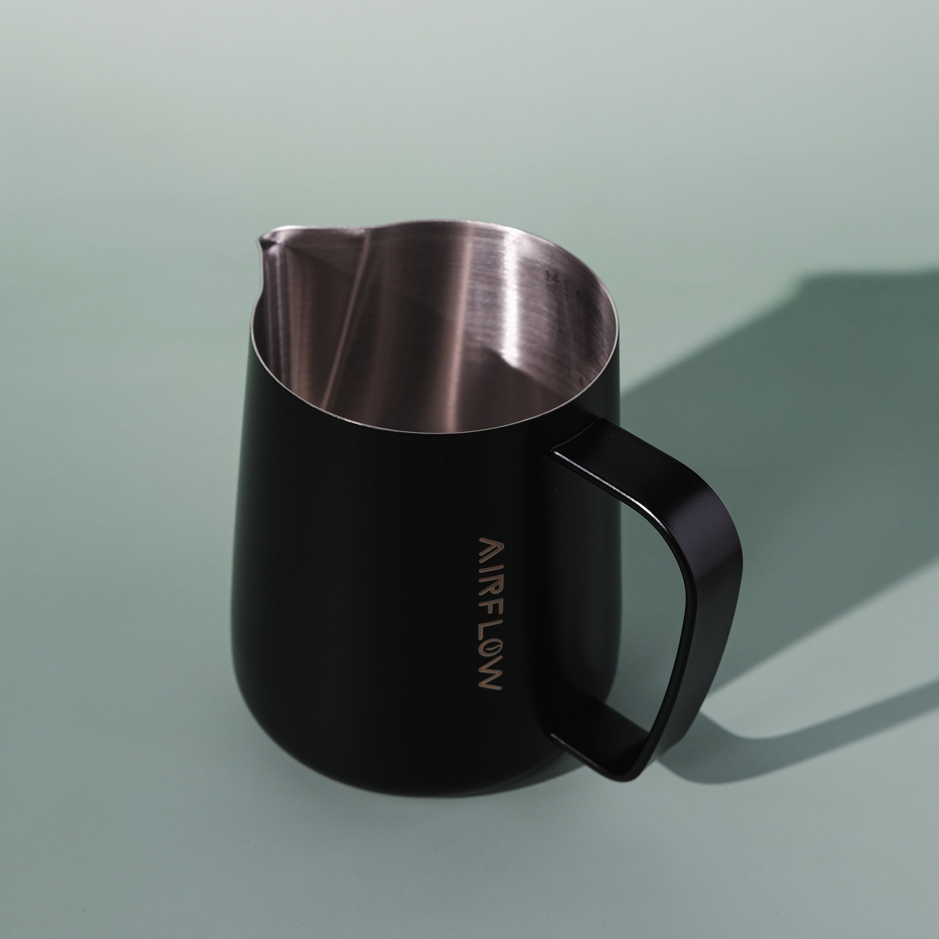 AIRFLOW Milk Pitcher (400ml)